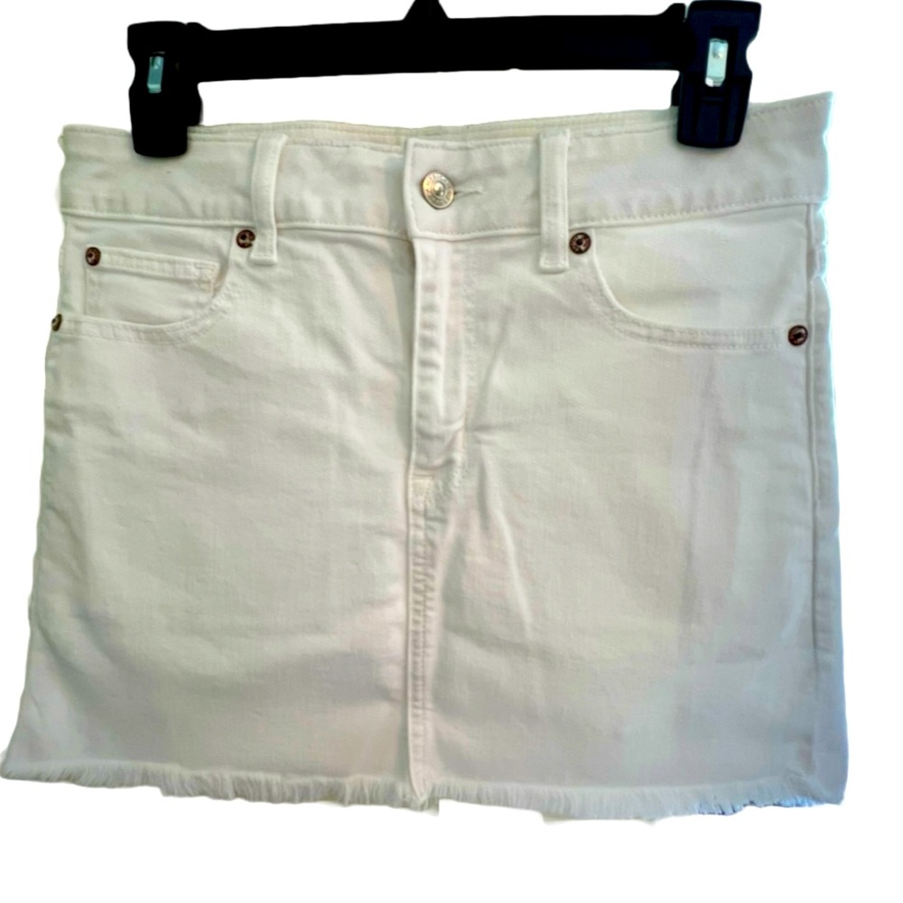 American Eagle White Jean Mini Skirt ~ Size 4